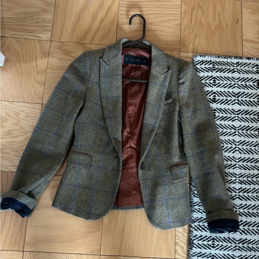 Amazing Zara olive green blazer